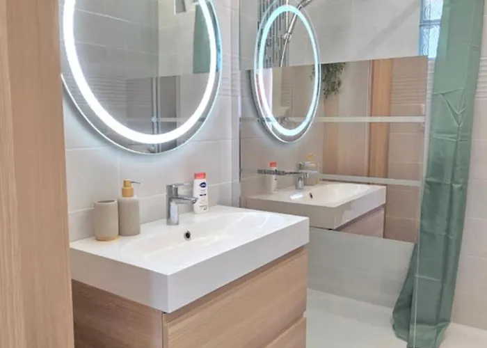 Le Panorama Des Pyrénées Appartamento Tarbes