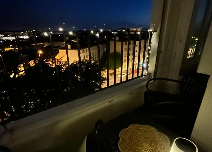 Le Panorama Des Pyrénées Appartamento *